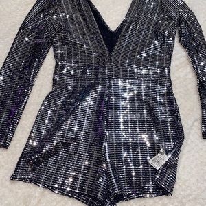 Deep V-neck sparky romper NEVER WORN